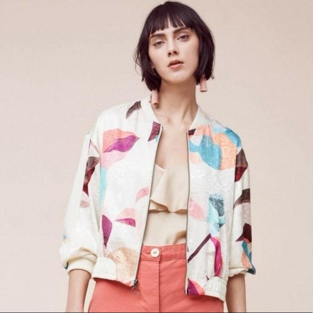 [Anthropologie] Geo Print Silky Zip Up Jacket